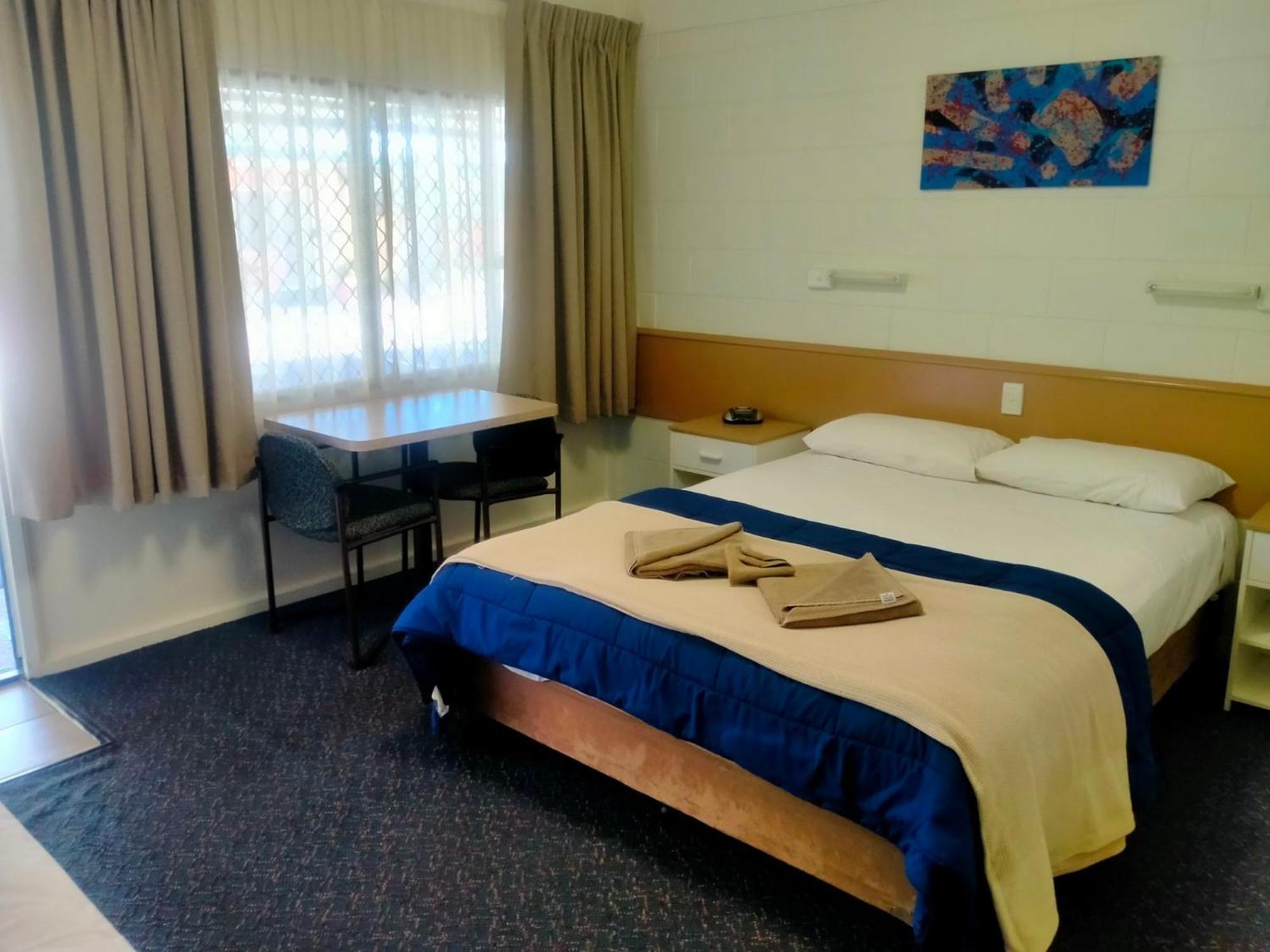 Oakey Motel ภายนอก รูปภาพ