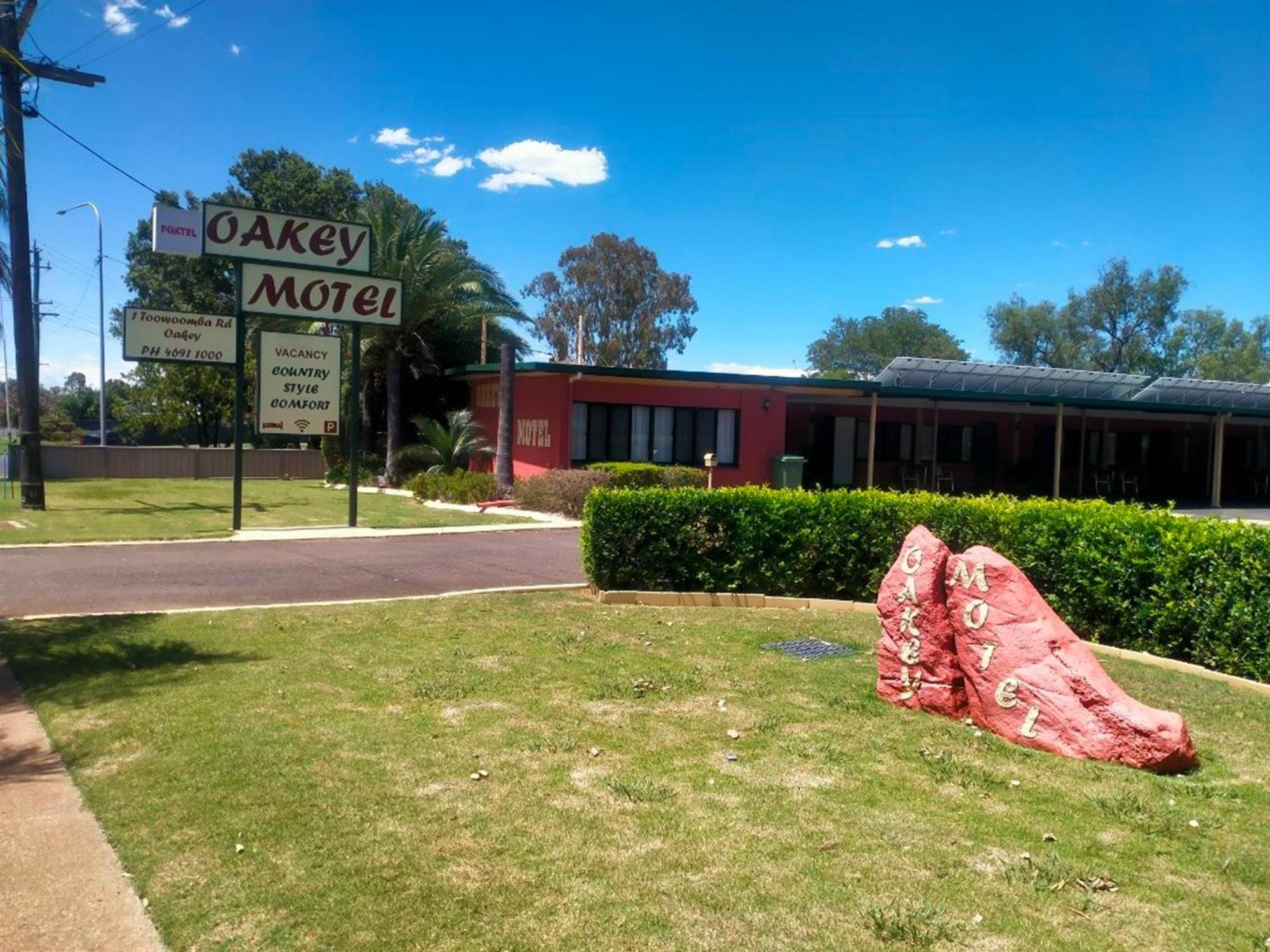 Oakey Motel ภายนอก รูปภาพ