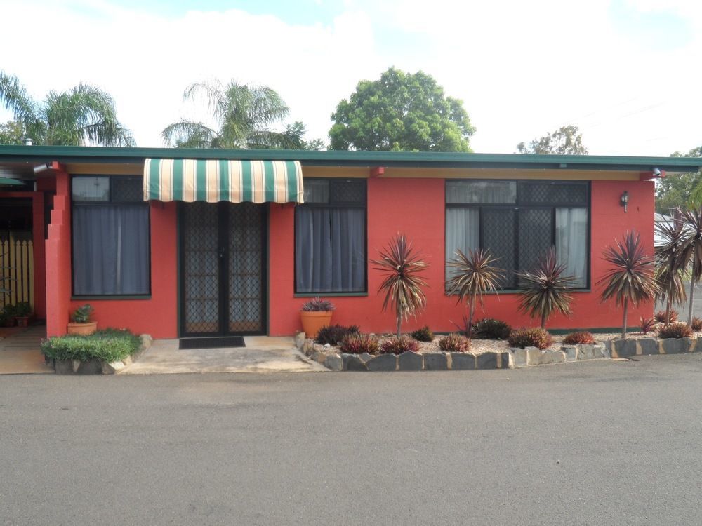 Oakey Motel ภายนอก รูปภาพ